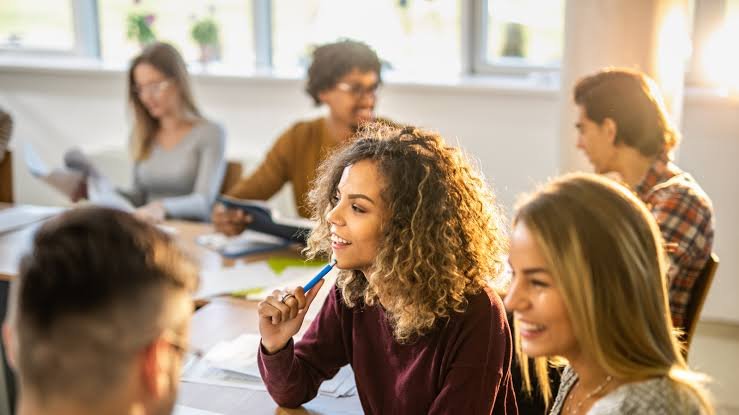 Personal-Finance-Tips-for-Young-Adults-With-Student-Loans